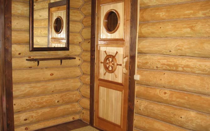 Как выбрать деревянные двери для бани?